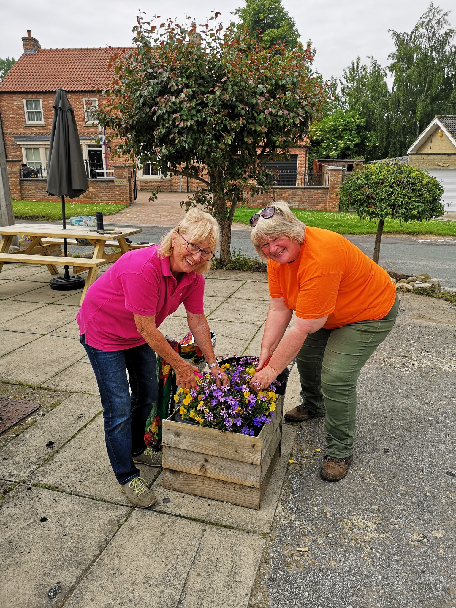 Gardening Day Lots happening at the Exelby Green Dragon...